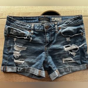 MIDI jean shorts